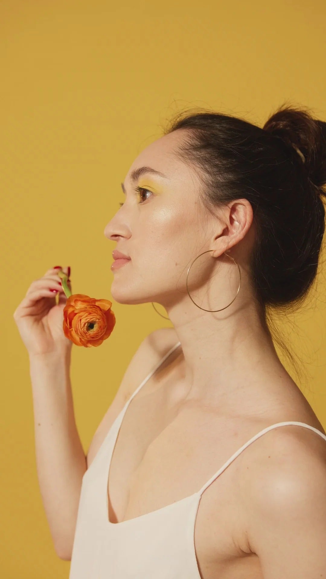 Why Your Skin Needs the Best Natural Antioxidant Body Serums