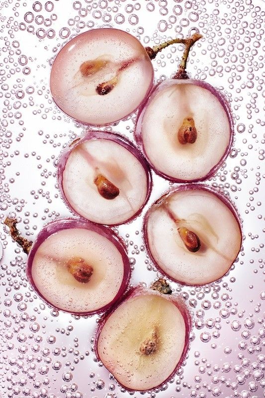 HydraVine — Niacinamide & Grape Extracts Collagen-Boosting Body Serum